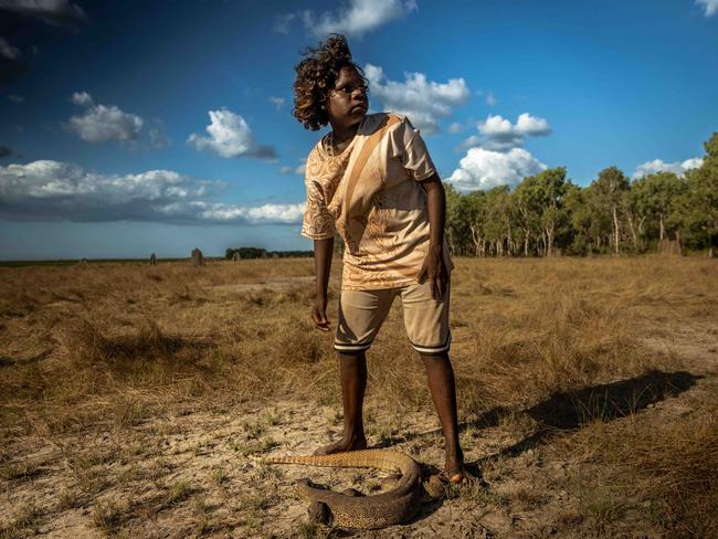 Savannah Davis, 13, hunting outside Maningrida. Picture: Rebecca Parker