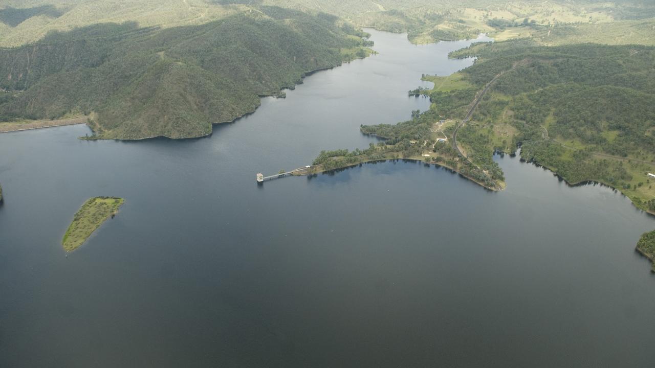 Aerial photograph of Lake Cressbrook.