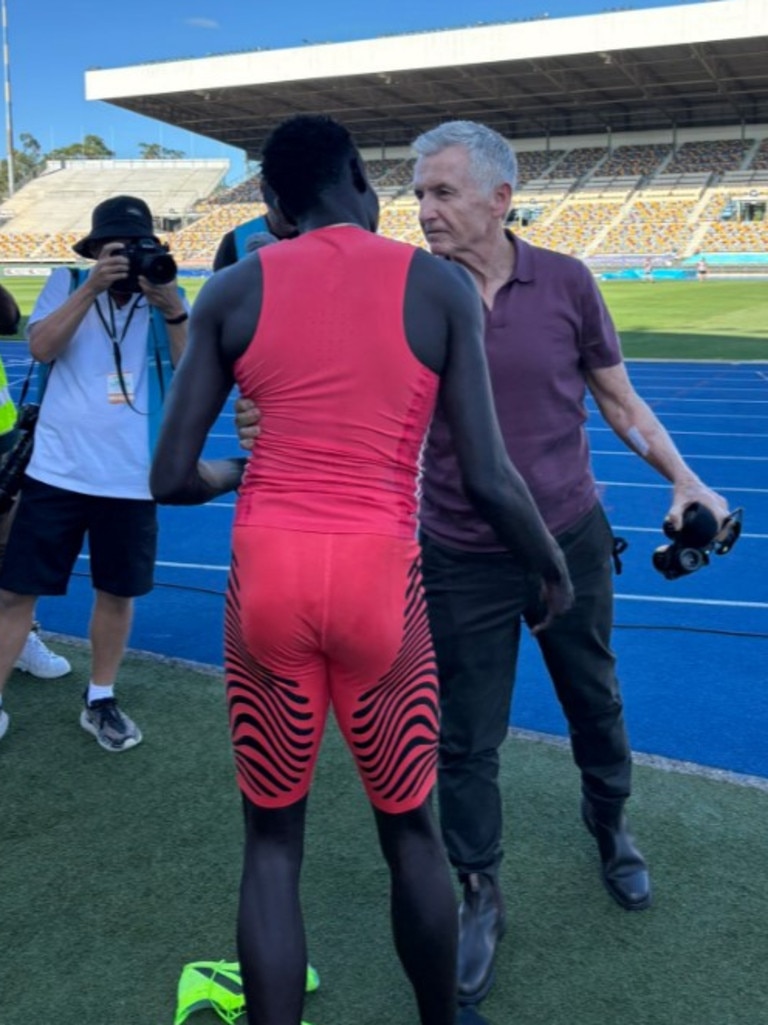 Bruce McAvaney congratulates Gout Gout on his run. Photo: X.