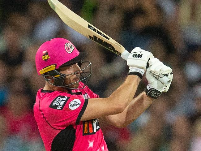 James Vince of the Sixers hits a six during the Big Bash League (BBL) match between the Sydney Sixers and the Sydney Thunder at the SCG in Sydney, Saturday, February 2, 2019. (AAP Image/Steve Christo) NO ARCHIVING, EDITORIAL USE ONLY, IMAGES TO BE USED FOR NEWS REPORTING PURPOSES ONLY, NO COMMERCIAL USE WHATSOEVER, NO USE IN BOOKS WITHOUT PRIOR WRITTEN CONSENT FROM AAP