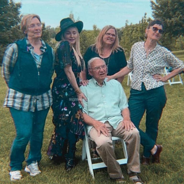 L-R: Paula, Madonna, Jennifer and Melanie with their father Silvio, seated.