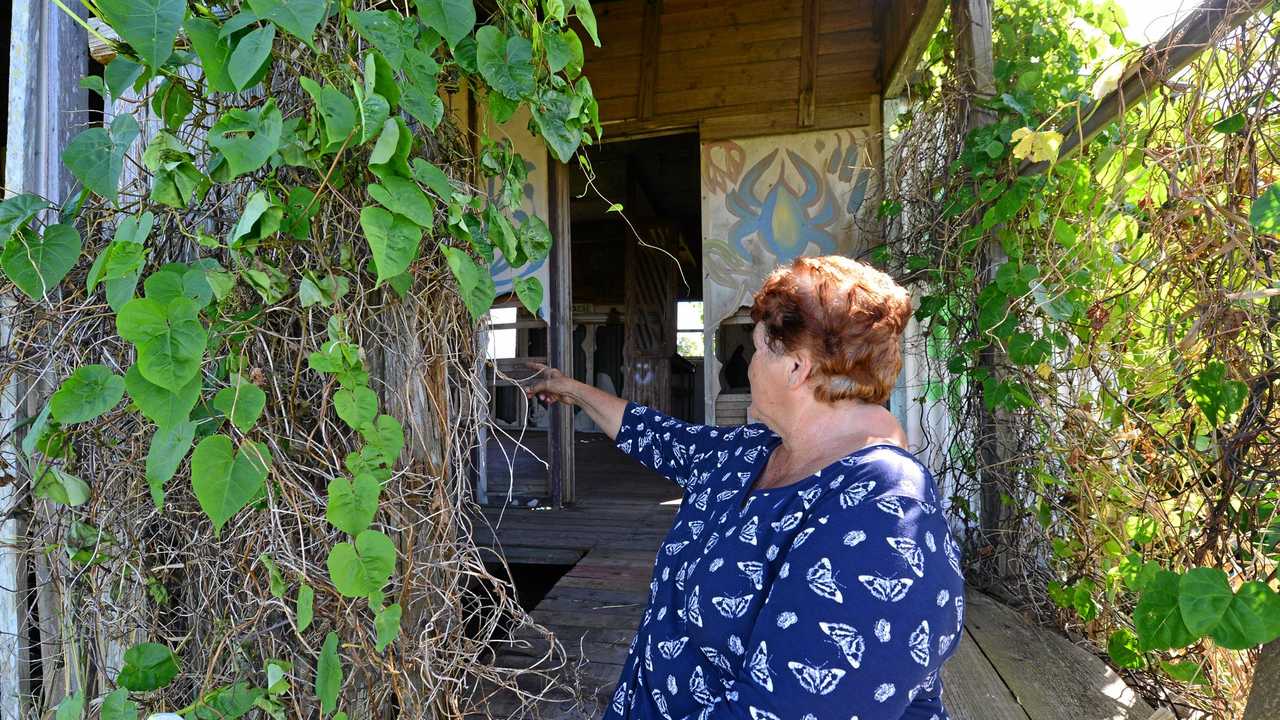 Milojevic Djordjevic's daughter Linda at the derelict shed on Yandina-Coolum Road. Picture: John McCutcheon