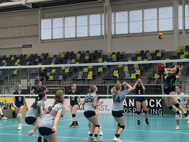 Australian Volleyball Schools Cup game between Lake Ginninderra and Heathfield. Photo: Hannah Davies.