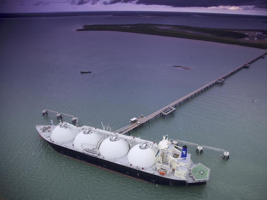 AGL inks deals for proposed Crib Point LNG import terminal The