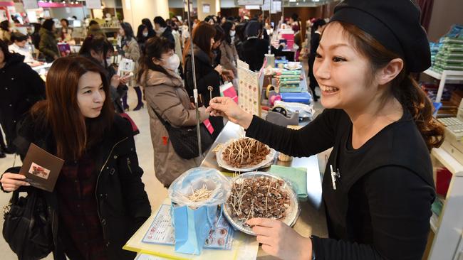 Japanese businesses are the best at paying their bills.