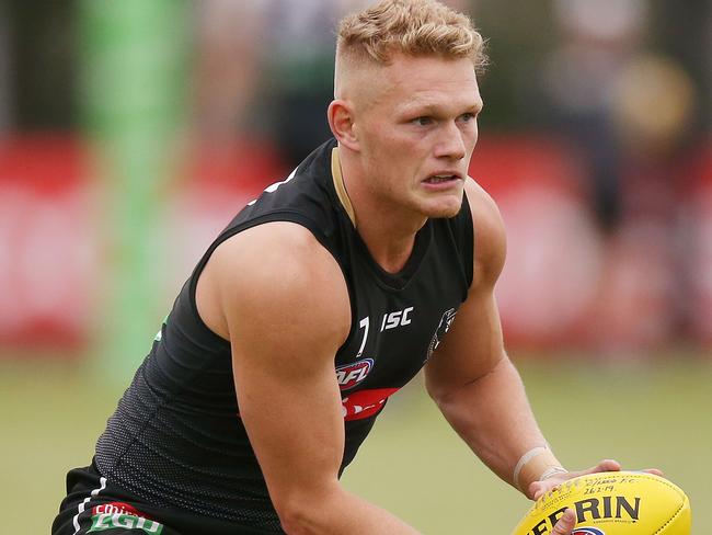 MELBOURNE, AUSTRALIA - MARCH 15: Adam Treloar of the Magpies looks upfield during the Collingwood Magpies Training Session on March 15, 2019 in Melbourne, Australia. (Photo by Michael Dodge/Getty Images)