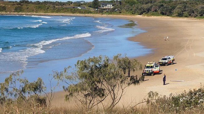 A surfer has died after being pulled from the water at Mullaway beach, 30 minutes north of Coffs Harbour.