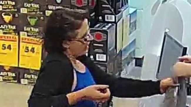 Woman Who ‘used Stolen Credit Cards Pictured At Central Coast Mall As Police Issue Appeal