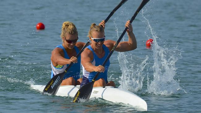 Naomi Flood (left) and Jo Brigden-Jones race in the K2 500m together.