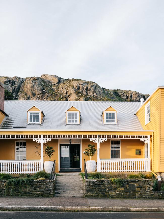 Ship Inn Stanley. Photo: Marnie Hawson/Tourism Tasmania