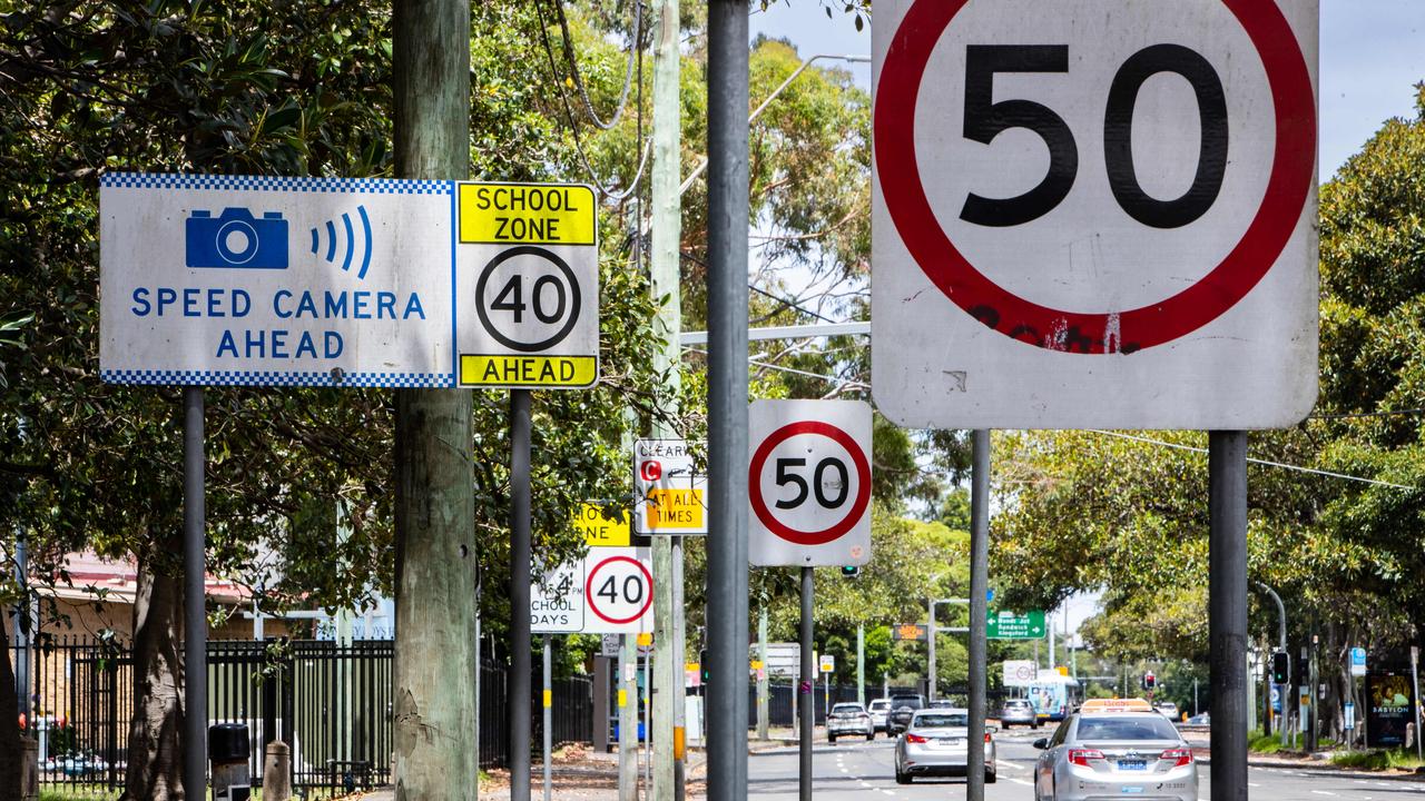 16th January 2023.The Daily Telegraph. News.
Moore Park,  Sydney, NSW, Australia.
Pics by Julian Andrews.

Photograph shows a cluster of speed signs and a speed camera sign on Cleveland Street at the junction with South Dowling Street in Moore Park, Sydney.

Picture to illustrate story about demerit points expiring faster for safe drivers who avoid traffic infringements if Chris Minns wins the March election.