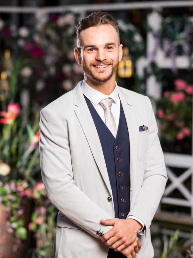 Brad Kent went undercover to spy for his sister, Angie, on The Bachelorette. Supplied by Channel 10.