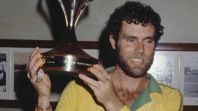 Australian cricket captain Greg Chappell holding the Benson & Hedges World Series Cup after Australia beat New Zealand to win the series at Sydney Cricket Ground, Sydney, Australia, 3rd February 1981. (Photo by Getty Images)