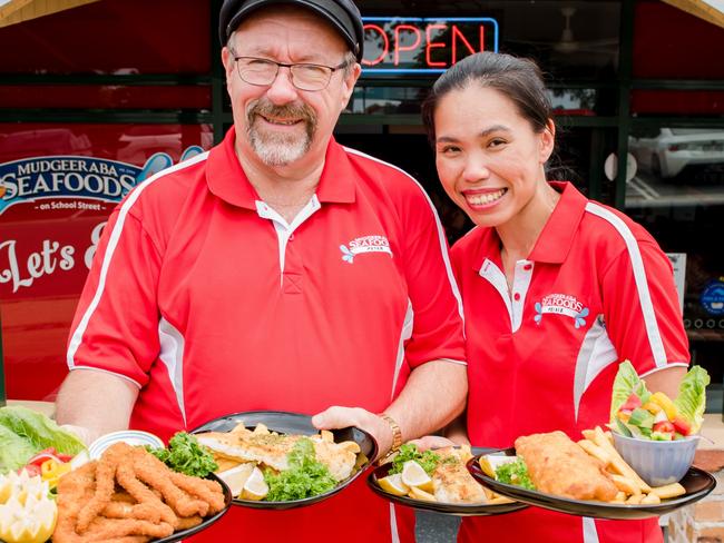  Peter &amp; Peisie Hawkes from Mudgeeraba Seafoods on School Street. 