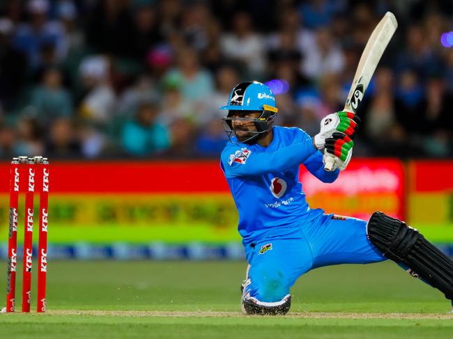 ADELAIDE, AUSTRALIA - DECEMBER 31: Rashid Khan of the Strikers bats on December 31, 2019 in Adelaide, Australia. (Photo by Daniel Kalisz/Getty Images)