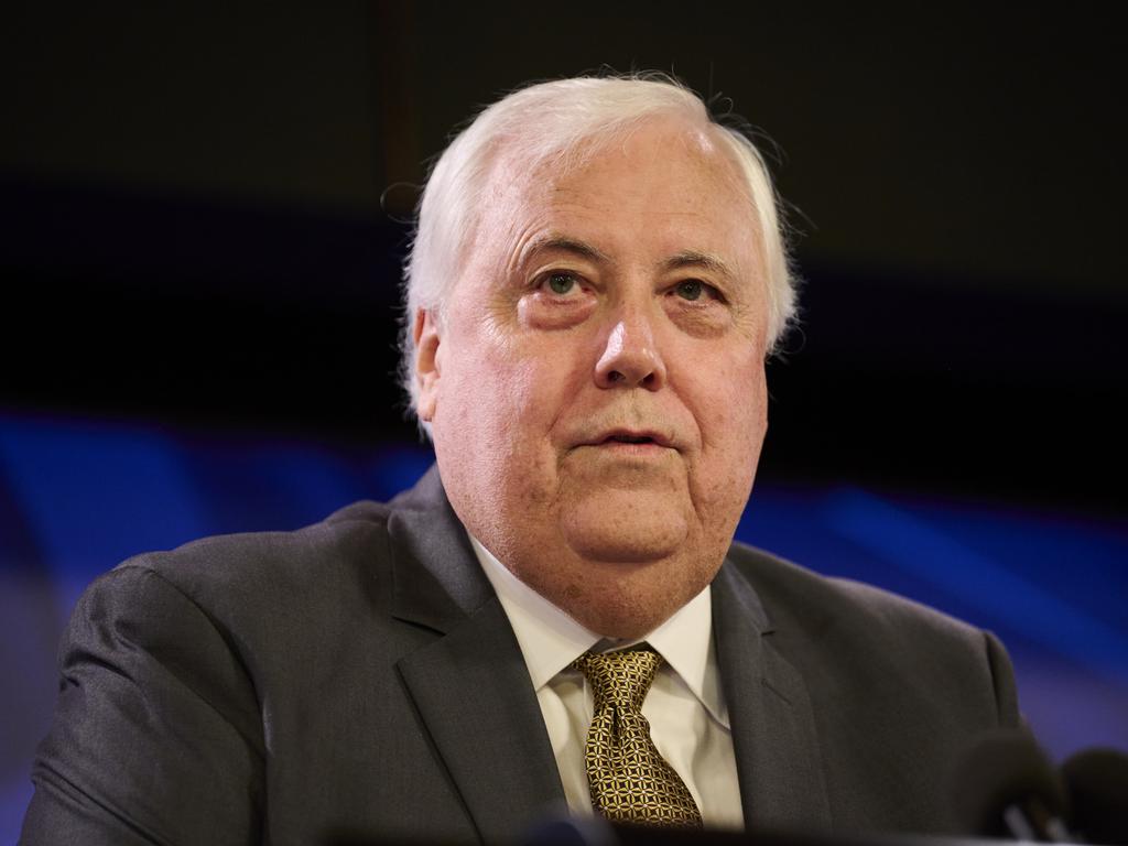 CANBERRA, AUSTRALIA - APRIL 07: Clive Palmer, Chairman of The United Australia Party, delivers the National Press Club address at the National Press Club on April 07, 2022 in Canberra, Australia. Palmer used his National Press Club address to speak about the Australian Economic Debt, where it is heading and what the United Australian Party's finance policy will be. (Photo by Rohan Thomson/Getty Images)