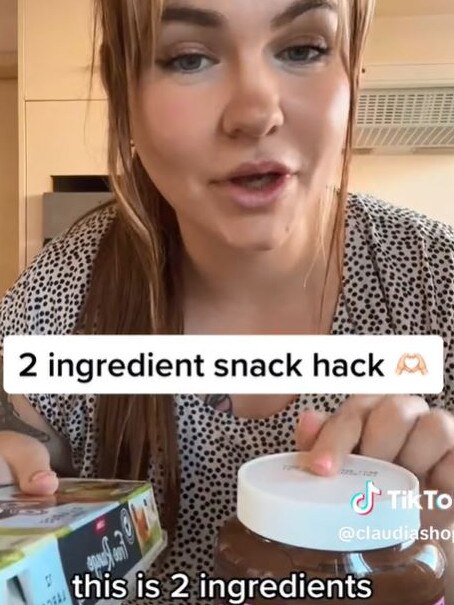 TikToker shares two ingredient chocolate cake hack. Picture: TikTok/@claudiashops