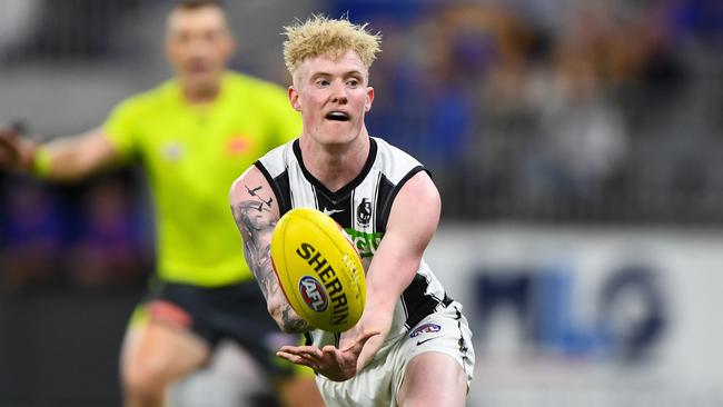 Collingwood defender John Noble will stare down his dad, David, who is the North Melbourne coach when the team’s clash on Saturday. Picture: Daniel Carson/AFL Photos via Getty Images