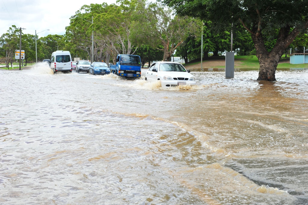 Bundaberg Flooding January 10 2011 | The Courier Mail