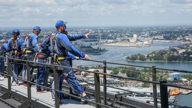 The Burrawa Climb shares an Indigenous perspective of Sydney Harbour.