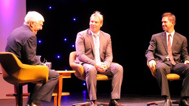 Parkinson, left, interviews Shane Warne and Ricky Ponting at Wrest Point Casino in 2011.