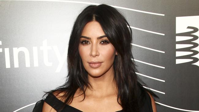 Kim Kardashian robbed and MMA fighter Jessy Jess was abused by Julz the ...