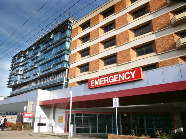 Barwon Health University Hospital Geelong. Picture: Alison Wynd