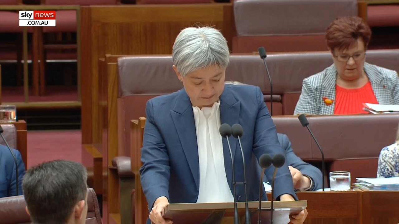 Penny Wong breaks down in tears over passing of Peta Murphy