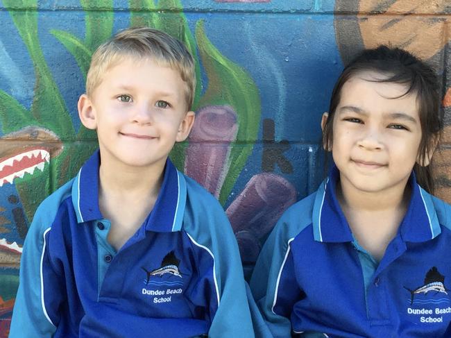 DUNDEE BEACH SCHOOL. (L-R): Tyler Bormann, Alarna Manning