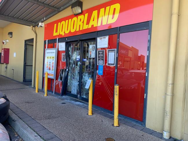 Offenders reversed a stolen Ford Ranger into the Glenmore Liquorland and then used an umbrella in an attempt to break into the bottle shop.