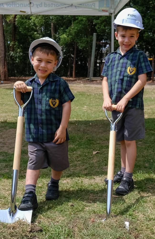 Two prep students from The Glenleighden School.