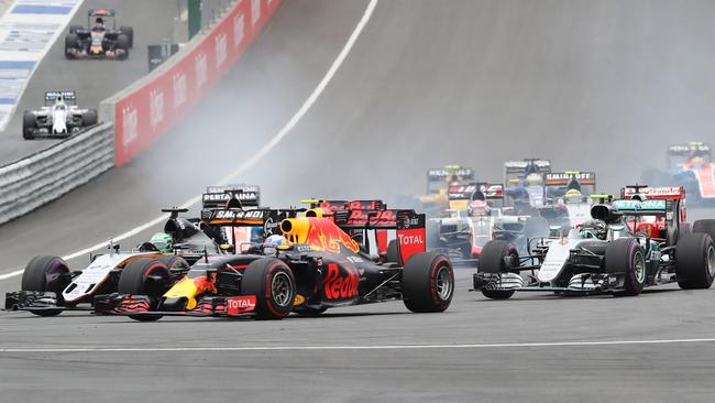 F1 Austria: Daniel Ricciardo encounters power problems on way to fifth
