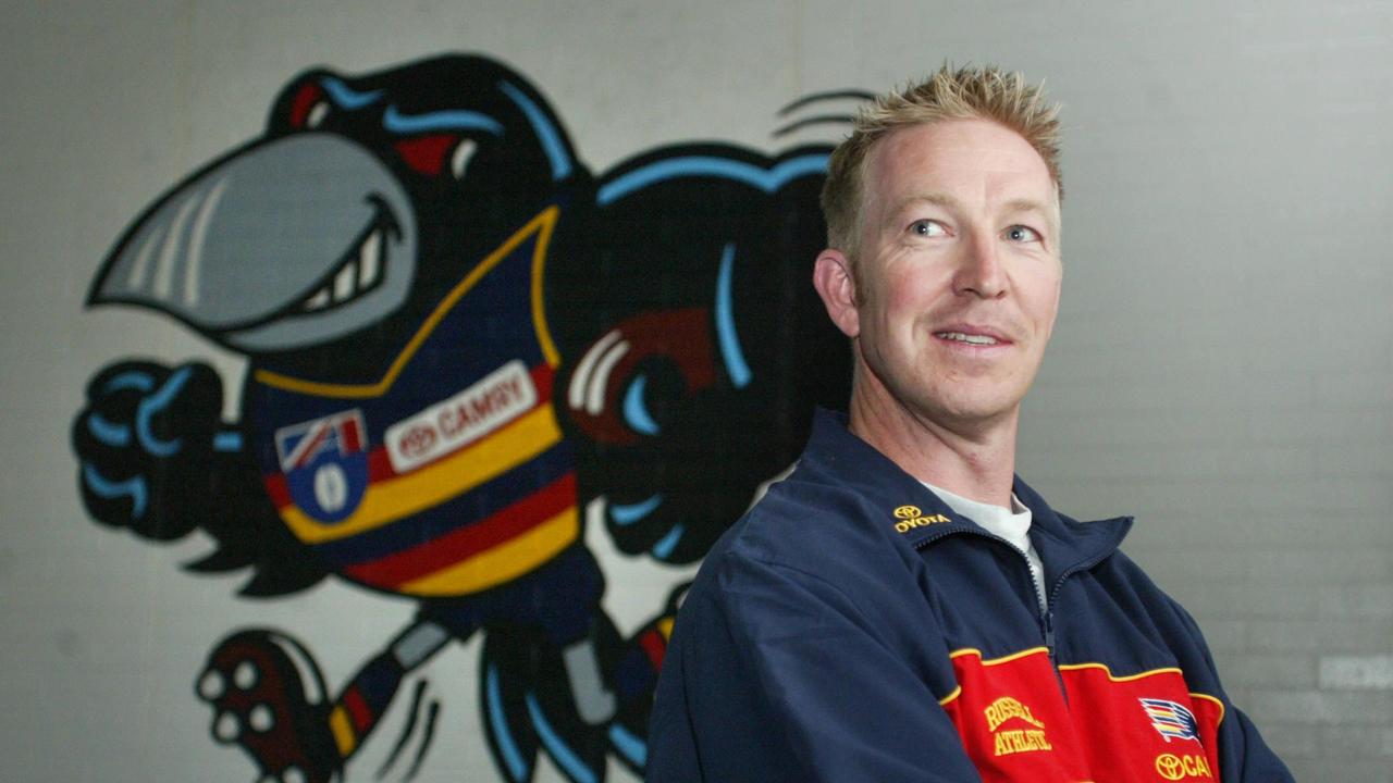 Noble after signing with the Crows at the end of 2004 as an assistant coach.