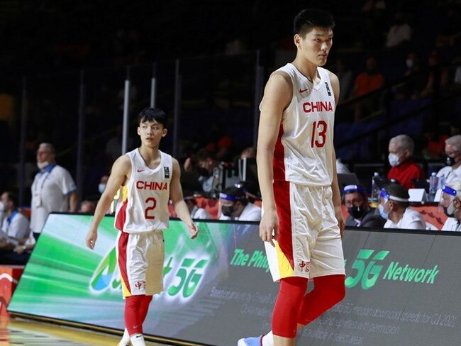 The Brisbane Bullets have signed Chinese international Chuanxing Liu - the tallest player in NBL history standing at 7 foot 5.
