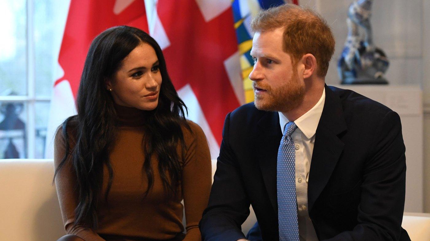 Buckingham Palace Reacts To Meghan's Miscarriage