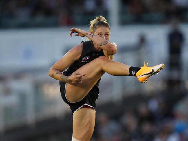 Tayla Harris finished outside the top 15 in Carlton’s best and fairest in 2021. Picture: Michael Klein