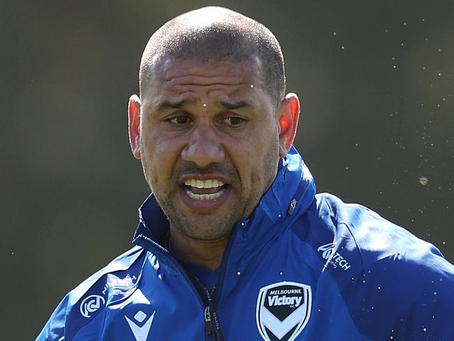 MELBOURNE, AUSTRALIA - OCTOBER 02: Head coach of the Victory, Patrick Kisnorbo is seen during a Melbourne Victory A-League training session at Gosch's Paddock on October 02, 2024 in Melbourne, Australia. (Photo by Robert Cianflone/Getty Images)