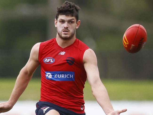 Dees mute on doc’s claims of concussion pressure