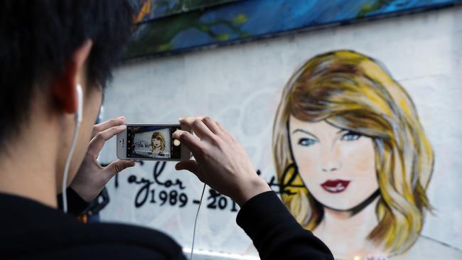 Not sure how John Oakey would deal with Melbourne’s attitude to graffiti. This work by Lushsux is seen in Hosier Lane. They call it street art there. Picture: Robert Cianflone/Getty Images)