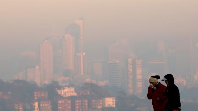 Sydney Smoke: Dangerous Air Pollution Blankets City, Health Warning 