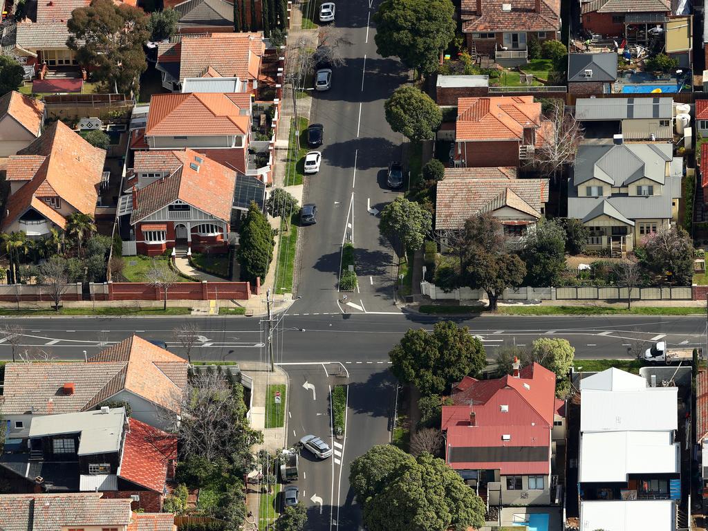 Melbourne is enduring sluggish home price growth. (Photo by Robert Cianflone/Getty Images)