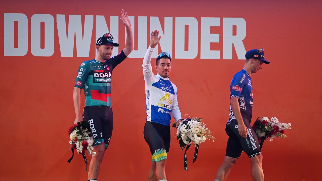 Caleb Ewan (middle) has claimed victory in the Schwalbe Classic Men's Elite at the 23rd Santos Tour Down Under 2023. Picture: Getty Images.