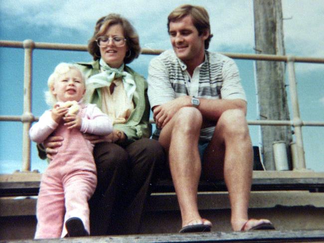 Lynette and Chris Dawson with daughter Shanelle in 1979.