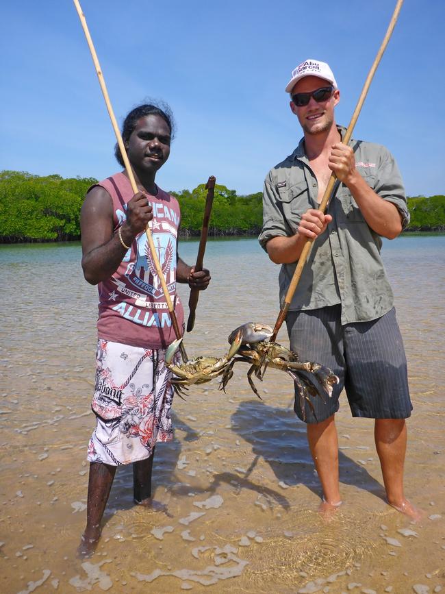 Catching crabs at Banubanu Wilderness Retreat.