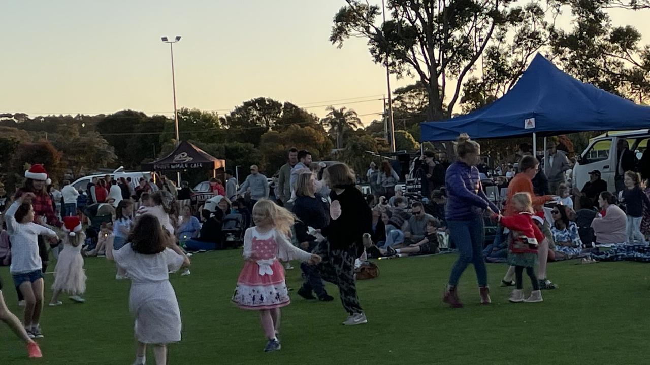 Children danced to classic Christmas hits.