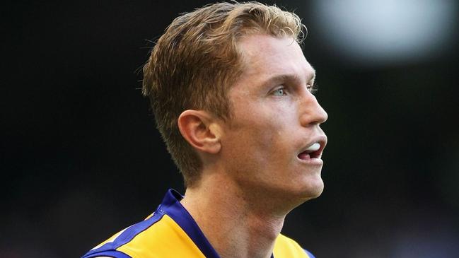 AFL world rocked by sudden death of Adam Selwood