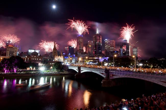 40 Popular New years eve fireworks melbourne times for Office Wallpaper