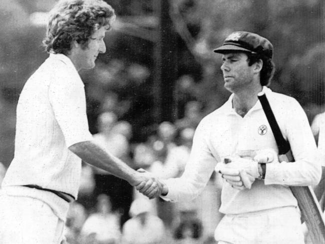 Bob Willis and Greg Chappell shake hands at the Adelaide Oval in 1982.