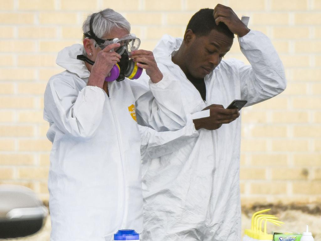 Healthcare workers from the Colorado Department of Public Health and Environment prepare to start testing people for COVID-19 at the state's first drive-up testing centre. Picture: Getty Images