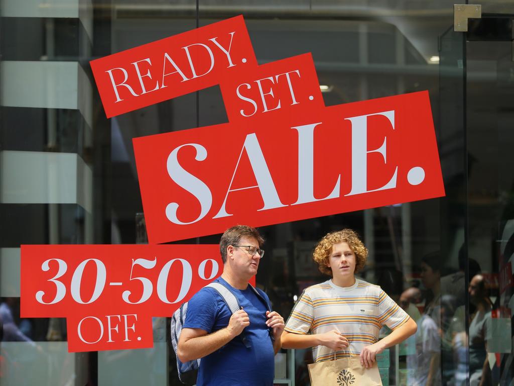 Consumer spending continues to decline with cost of living crisis. Picture: Steven Saphore/AAP Image